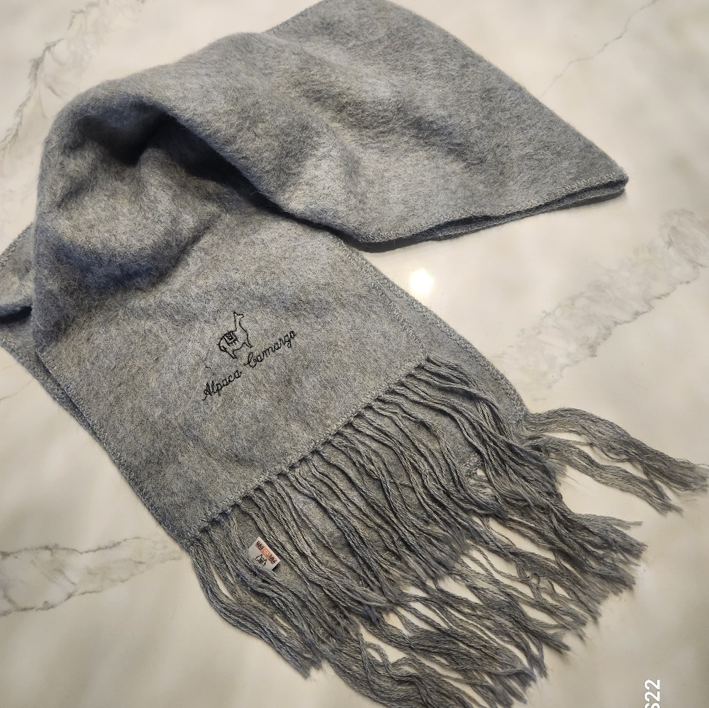 Alpaca Camargo Peruvian Alpaca Wool Gray Scarf EUC